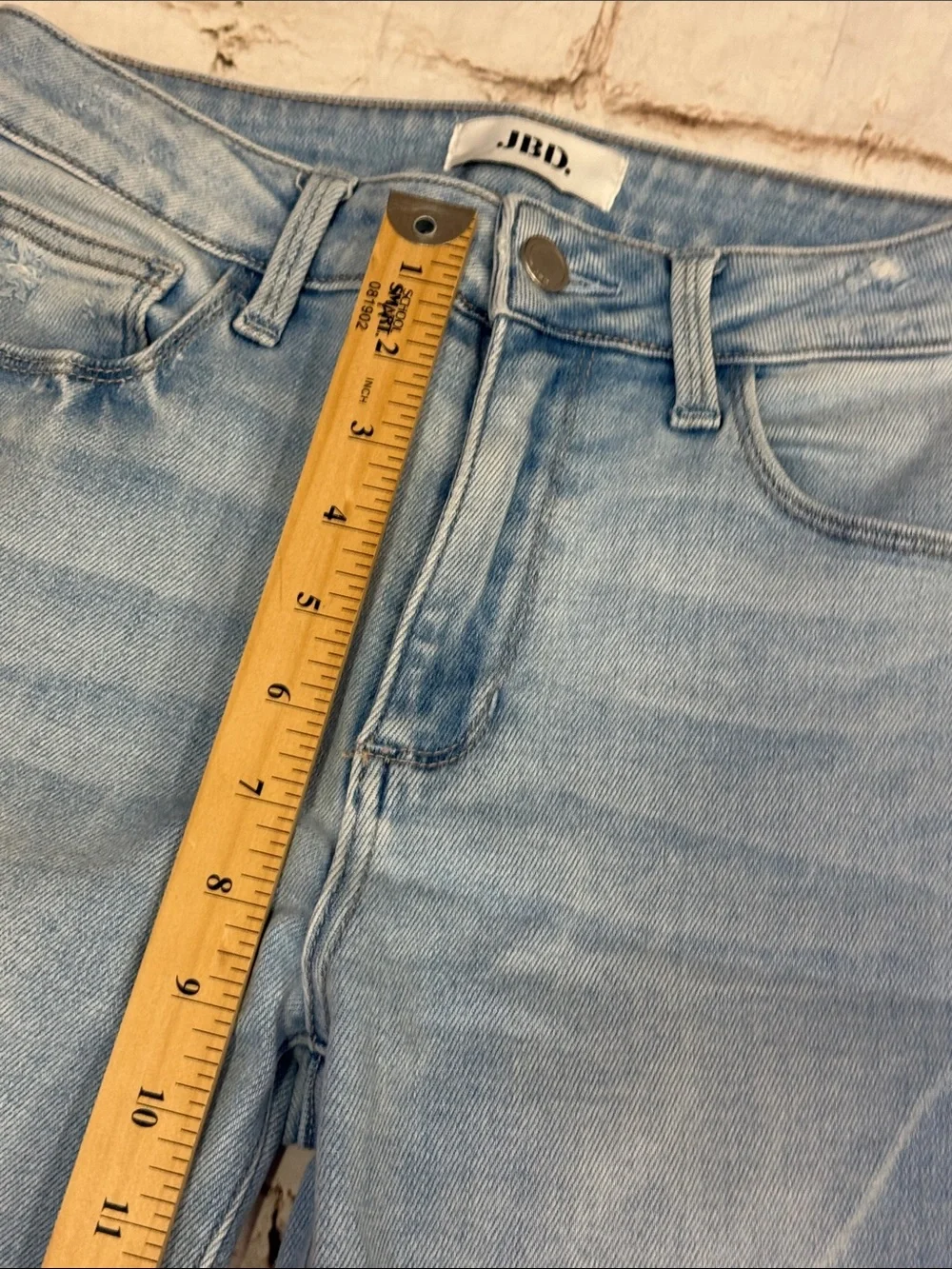 Just Black Denim Made in the USA Mid Rise Flared Jeans Size 26 - Picture 4 of 9